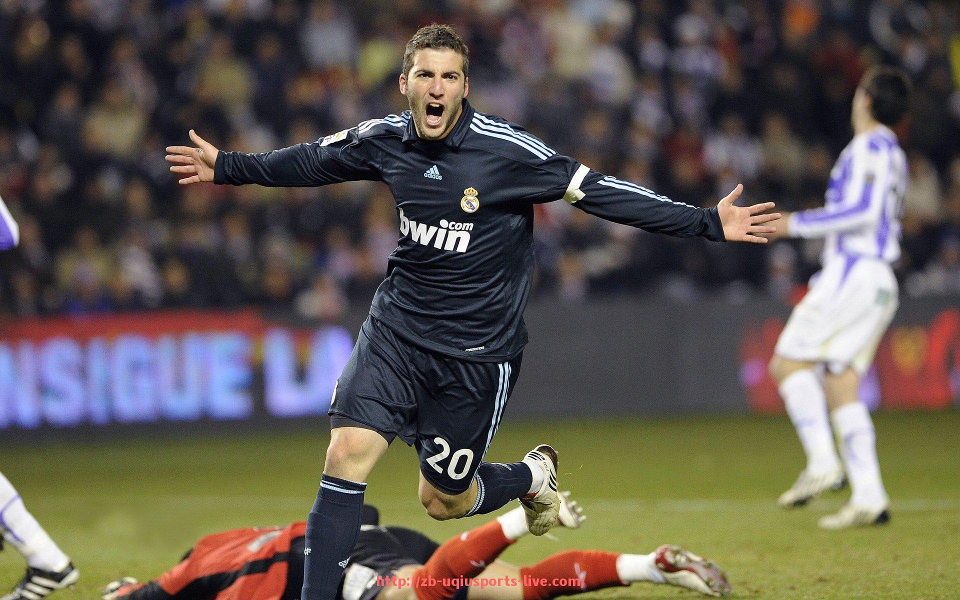 U球体育直播-世俱杯赛场上的进攻配合分析：多点联动成就破门良机